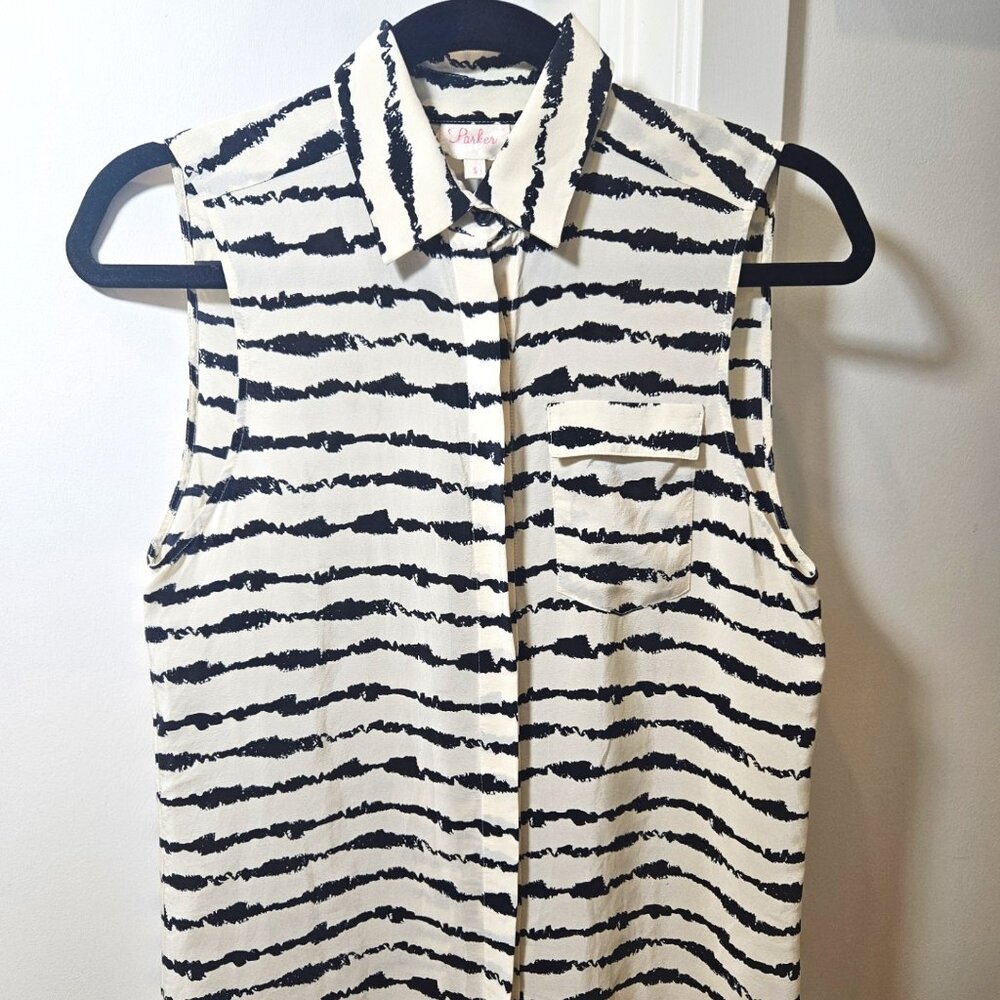 Parker Silk Sleeveless Blouse W Overlap Slit Back, Size S